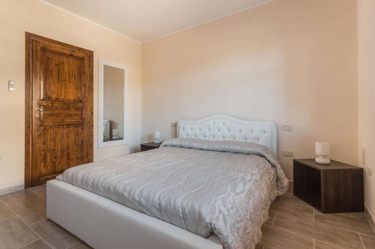 Anaelehouseapartments Ltb Arborea Exterior foto
