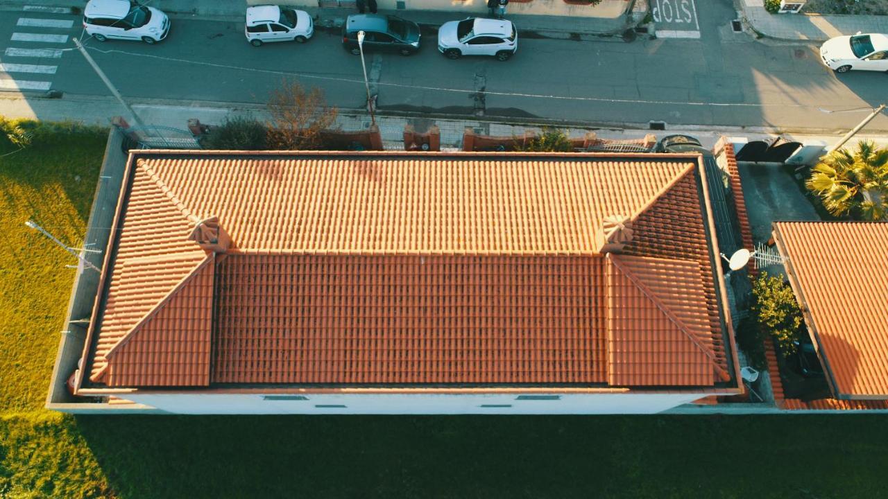 Anaelehouseapartments Ltb Arborea Exterior foto