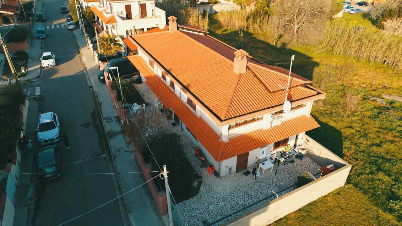Anaelehouseapartments Ltb Arborea Exterior foto